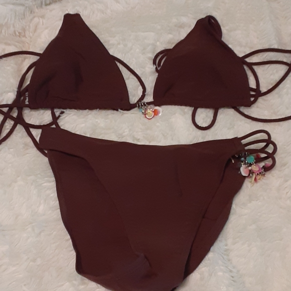 Bathing Suits - Picture 3 of 4